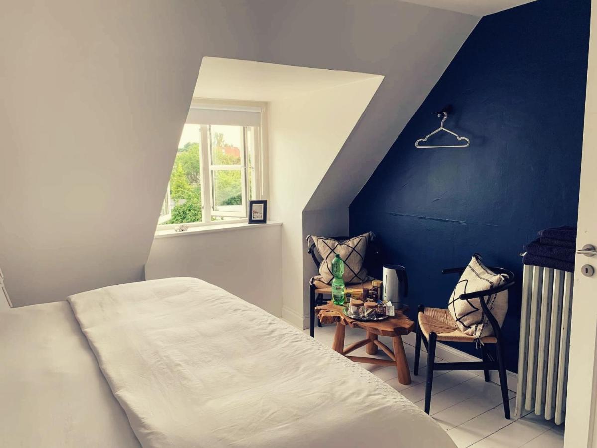 Room In A Danish Cottage With Garden View, 10 Min To Cph Gentofte Eksteriør billede